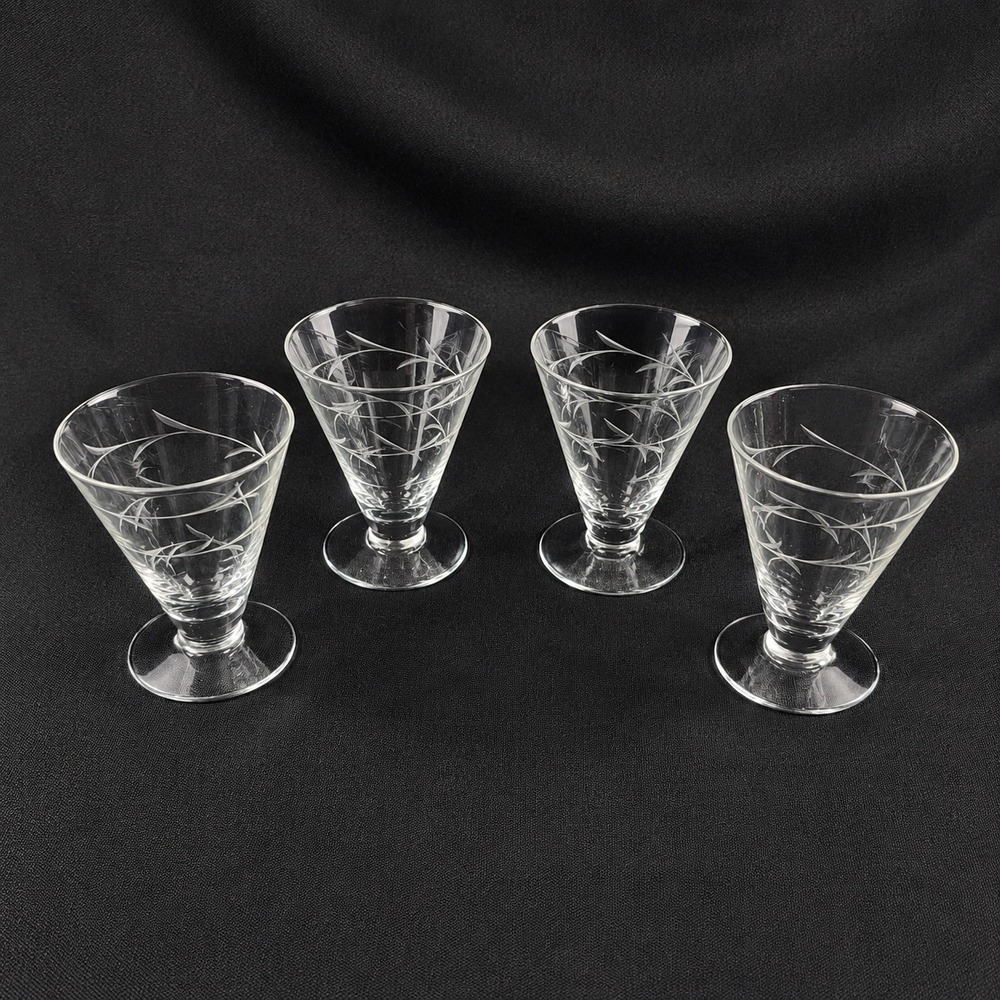 Vintage Etched Vine Footed Pilsner Style Tumbler Glasses Set of 4 Clear 4.75"